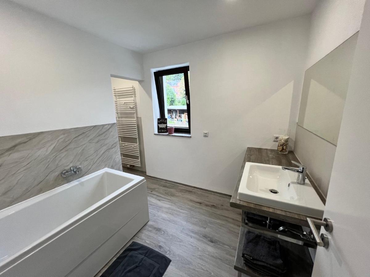 Ferienwohnung Schlossblick Im Herzen Der Stadt Шварценберг Экстерьер фото